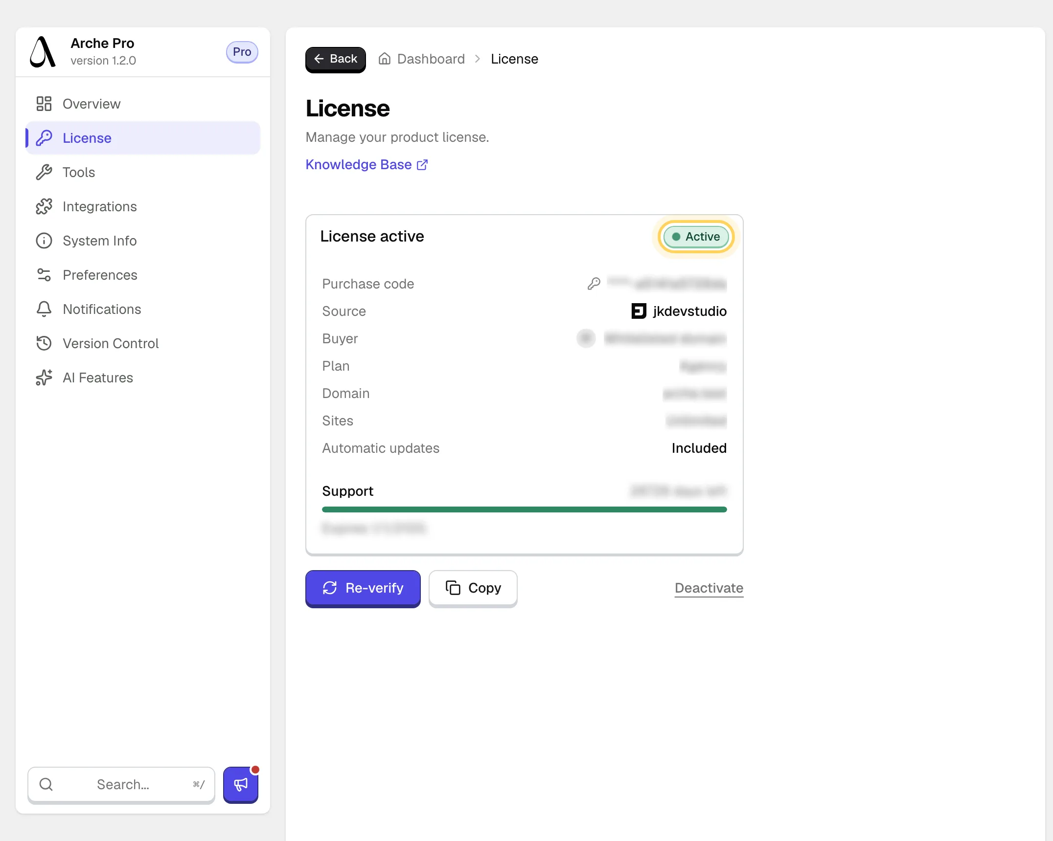 The License screen of the Arche Pro dashboard with a License active card and a green Active badge